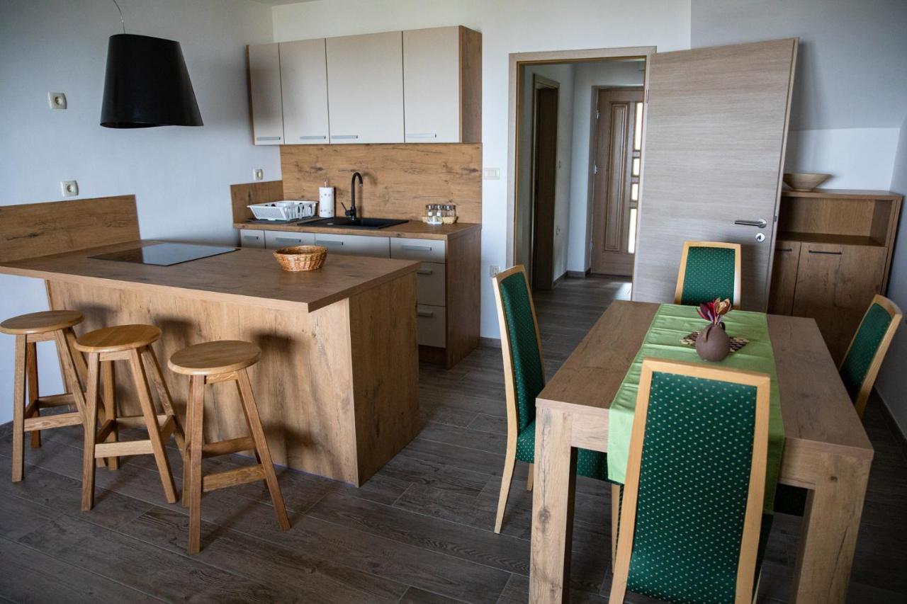 Apartmaji Hocka Koca Hočko Pohorje Exterior foto